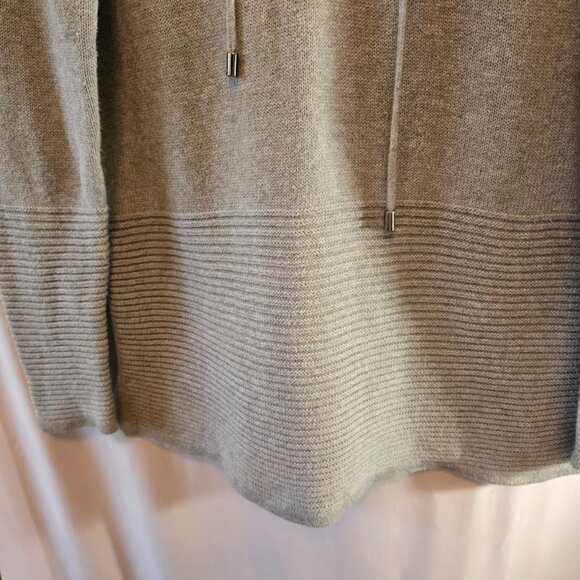 TRIBAL LIGHT GRAY 100% COTTON SWEATER FRONT LACE UP V NECKLINE SIDE SLIT MEDIUM - Picture 4 of 10